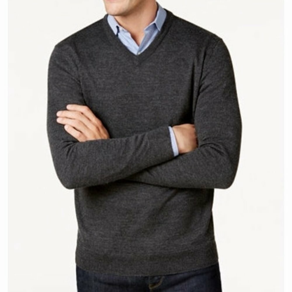 Men's Club Room 100% Fine Cashmere Gray V-Neck Pullover Sweater Size M